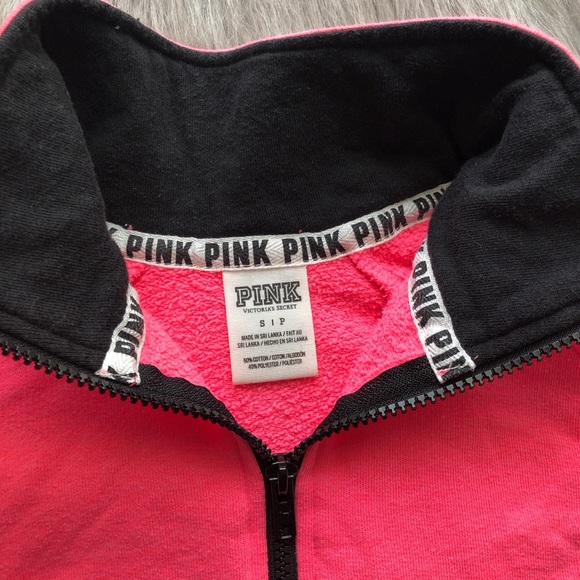 2/$30 ALL ITEMS WILL BE GONE BEFORE HOLIDAY AND NEGOTIABLE/BUY NOW! VS PINK Top - Picture 3 of 3